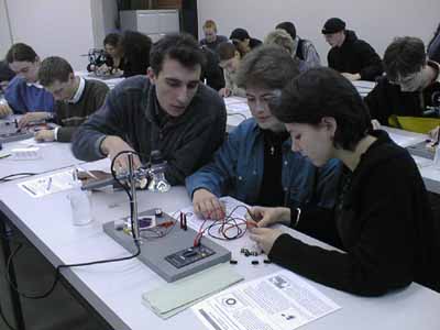 Students assembling solar cell